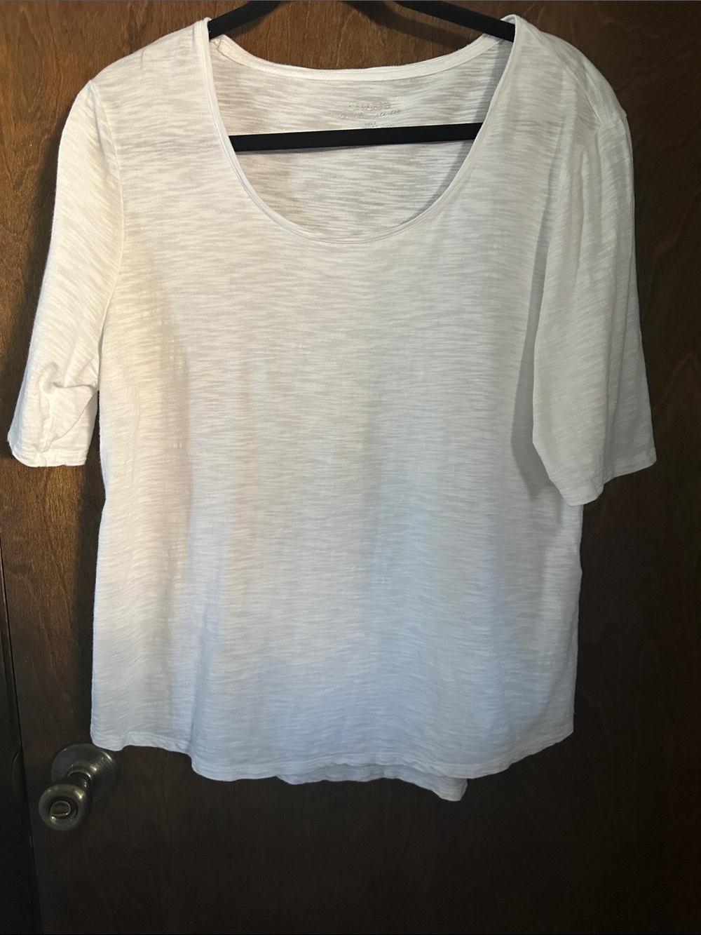 Chico's White Short Sleeve Scoop Neck Tee